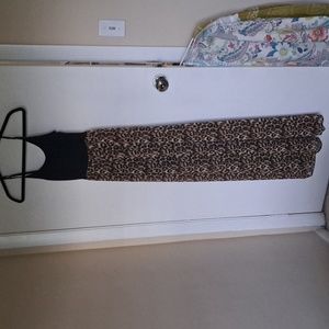 Forever 21 adorable maxi dress sleevless cheetah print with black stretch cotton